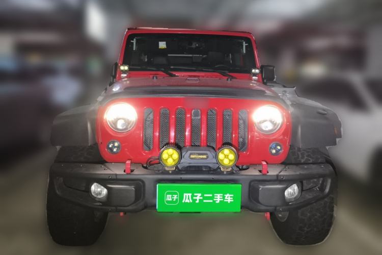 Used Jeep Wrangler 2017 3.6L Rubicon Four-Door Comfort Edition Front