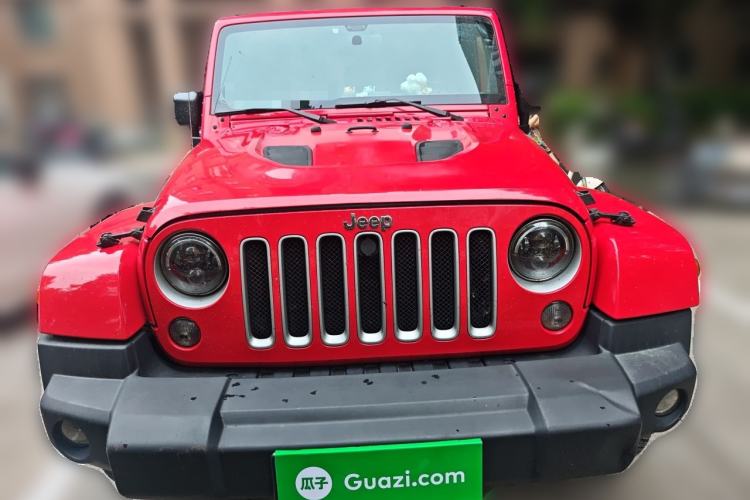 Used Jeep Wrangler 2017 3.0L Sahara Four-Door Comfort Edition Front