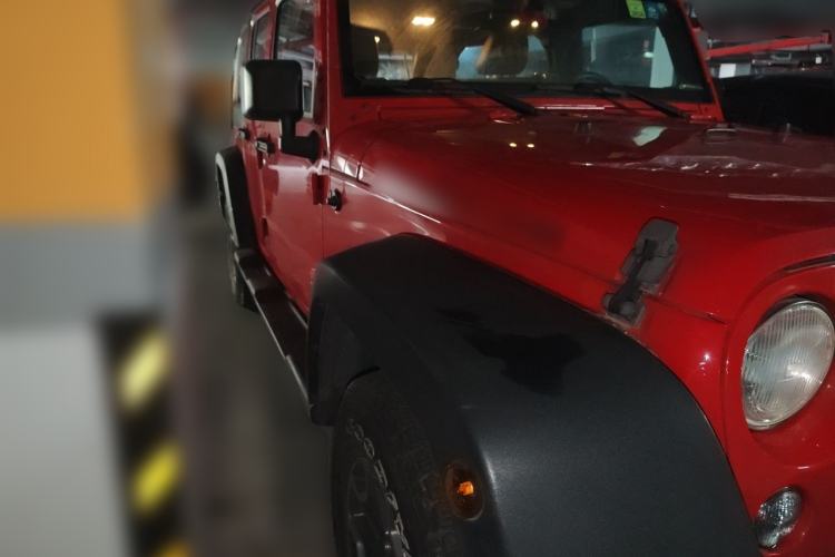 Used Jeep Wrangler 2017 3.6L Rubicon Four-Door Comfort Edition Front Right 45 Deg