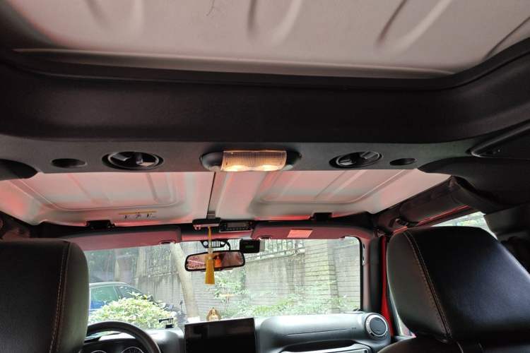 Used Jeep Wrangler 2017 3.0L Sahara Four-Door Comfort Edition Headliner