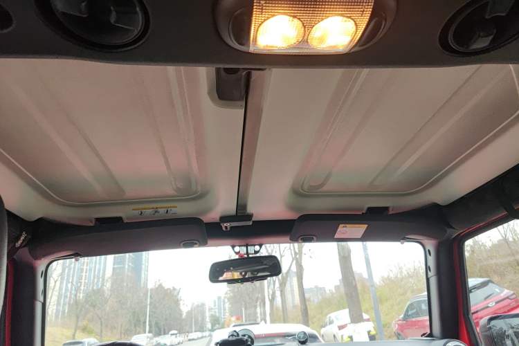 Used Jeep Wrangler 2017 3.6L Rubicon Four-Door Comfort Edition Headliner