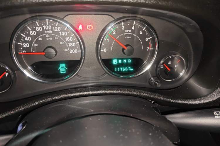 Used Jeep Wrangler 2017 3.0L Sahara Four-Door Comfort Edition Odometer Close Up