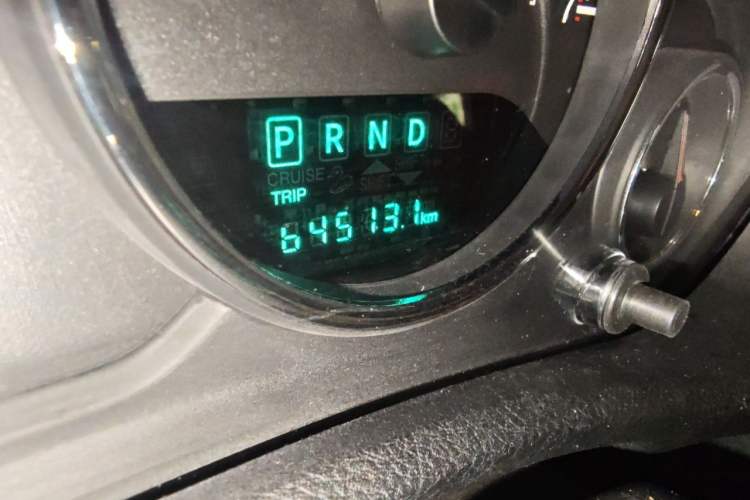 Used Jeep Wrangler 2017 3.6L Rubicon Four-Door Comfort Edition Odometer Close Up