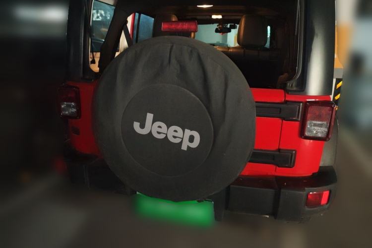 Used Jeep Wrangler 2017 3.6L Rubicon Four-Door Comfort Edition Rear