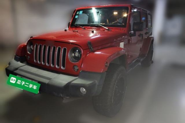 Jeep Wrangler 2017 3.0L Sahara Four-Door Comfort Edition usado