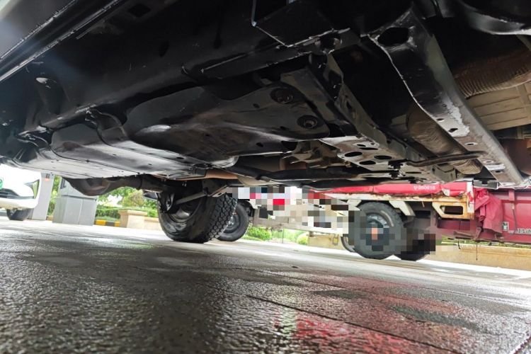 Used Jeep Wrangler 2017 3.6L Rubicon Four-Door Comfort Edition Chassis Front Right