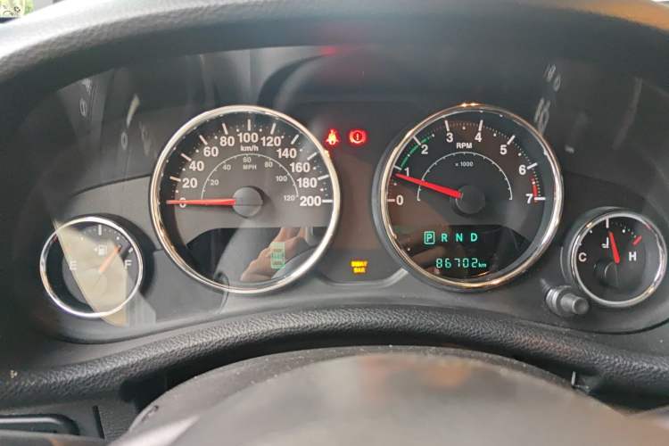 Used Jeep Wrangler 2017 3.6L Rubicon Four-Door Comfort Edition Instrument Cluster