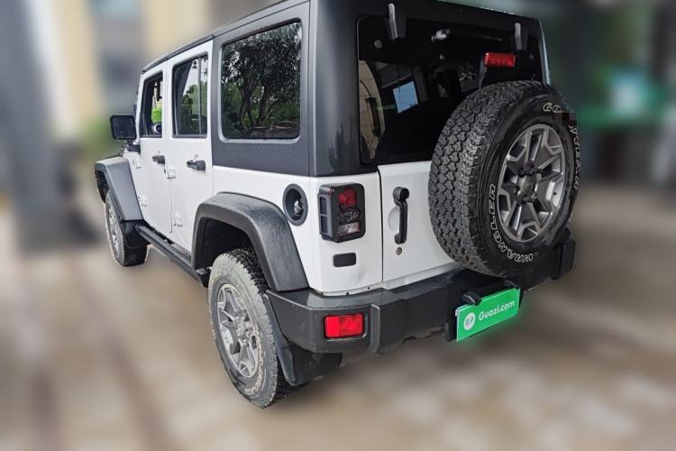 Used Jeep Wrangler 2017 3.6L Rubicon Four-Door Comfort Edition Rear Left 45 Deg