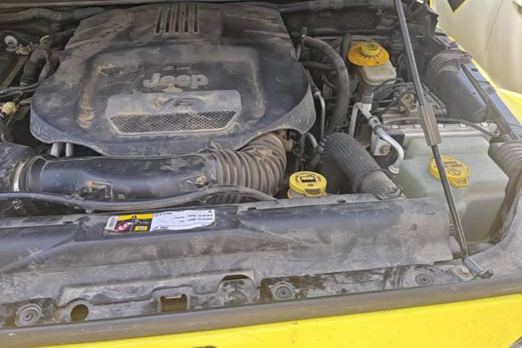 Used Jeep Wrangler  Engine Bay Left