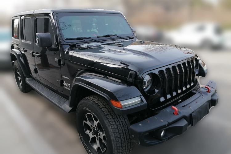 Used Jeep Wrangler 2018 2.0T Sahara Four-Door Edition Front Right 45 Deg