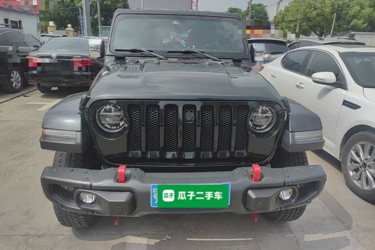 Used Jeep Wrangler 2018 2.0T Sahara Four-Door Edition Front