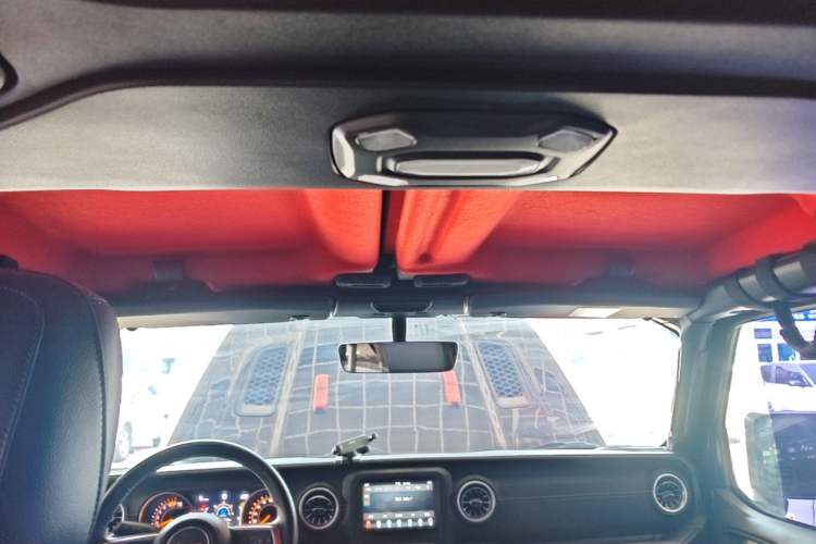 Used Jeep Wrangler 2018 2.0T Sahara Four-Door Edition Headliner