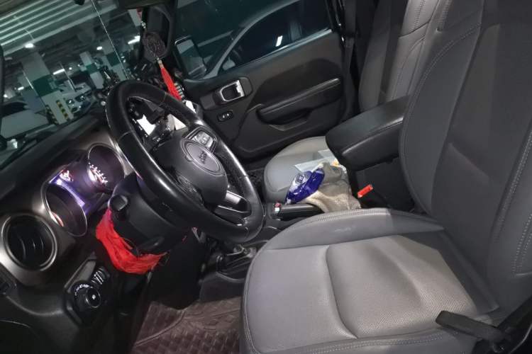 Used Jeep Wrangler  Left Front Seat