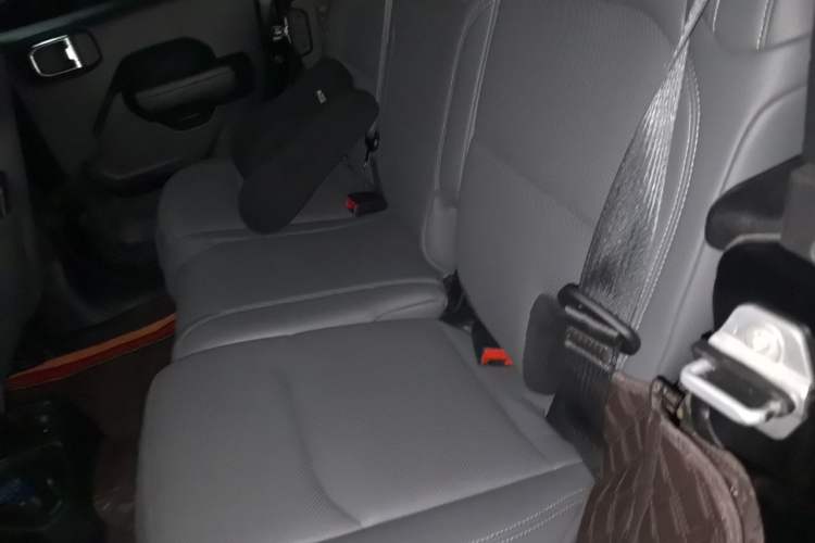 Used Jeep Wrangler  Left Rear Seat