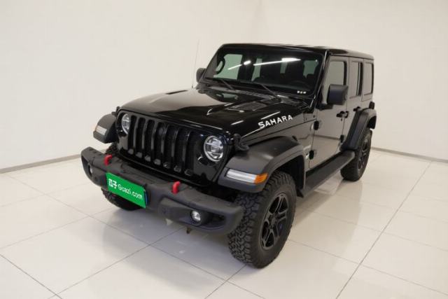 Jeep Wrangler 2018 2.0T Sahara Four-Door Edition usado