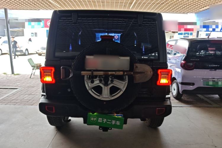 Used Jeep Wrangler 2018 2.0T Sahara Four-Door Edition Rear