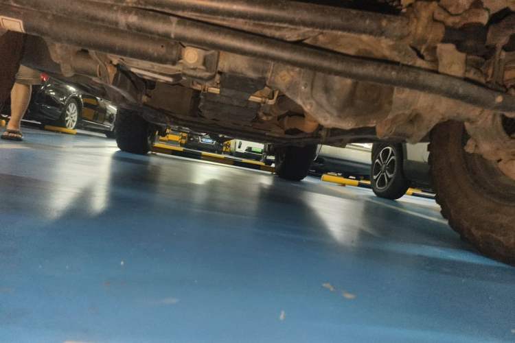 Used Jeep Wrangler 2018 2.0T Sahara Four-Door Edition Chassis Front