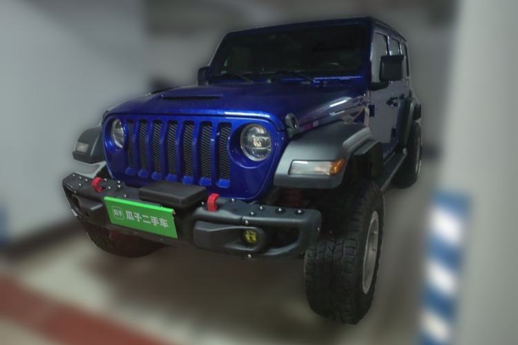 Used Jeep Wrangler 2018 2.0T Sahara Four-Door Edition Guazi used car, China used car export, Used car for sale, Used  cars, Cheapest cars for sale