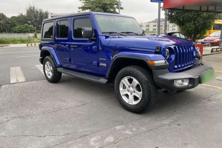 Used Jeep Wrangler 2018 2.0T Sahara Four-Door Edition Exterior 2