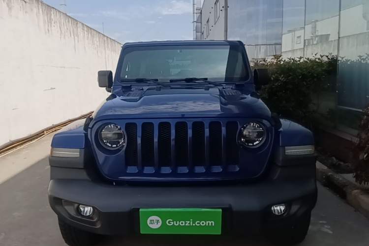 Used Jeep Wrangler 2018 2.0T Sahara Four-Door Edition Front