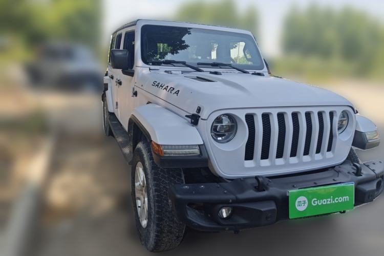 Used Jeep Wrangler 2018 2.0T Sahara Four-Door Edition Front Right 45 Deg