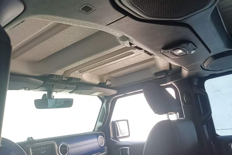 Used Jeep Wrangler 2018 2.0T Sahara Four-Door Edition Headliner