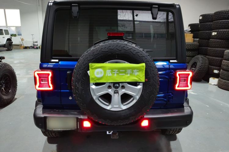 Used Jeep Wrangler 2018 2.0T Sahara Four-Door Edition Rear