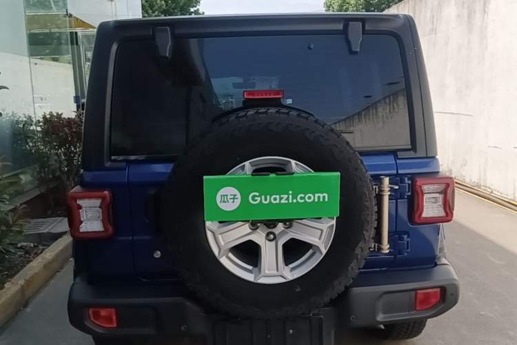 Used Jeep Wrangler 2018 2.0T Sahara Four-Door Edition Rear