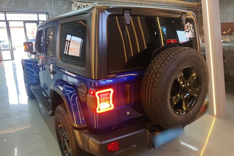 Used Jeep Wrangler 2018 2.0T Sahara Four-Door Edition Rear Left 45 Deg