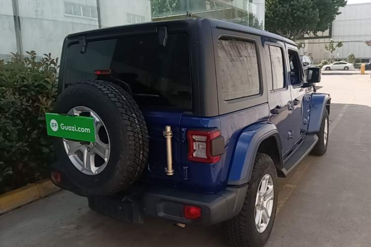 Used Jeep Wrangler 2018 2.0T Sahara Four-Door Edition Rear Right 45 Deg