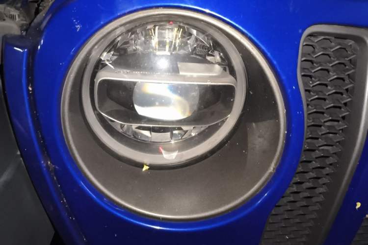Used Jeep Wrangler 2018 2.0T Rubicon Four-Door Edition Right Front Headlight