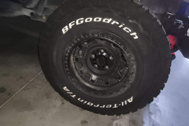 Used Jeep Wrangler 2018 2.0T Rubicon Four-Door Edition Right Front Wheel Hub