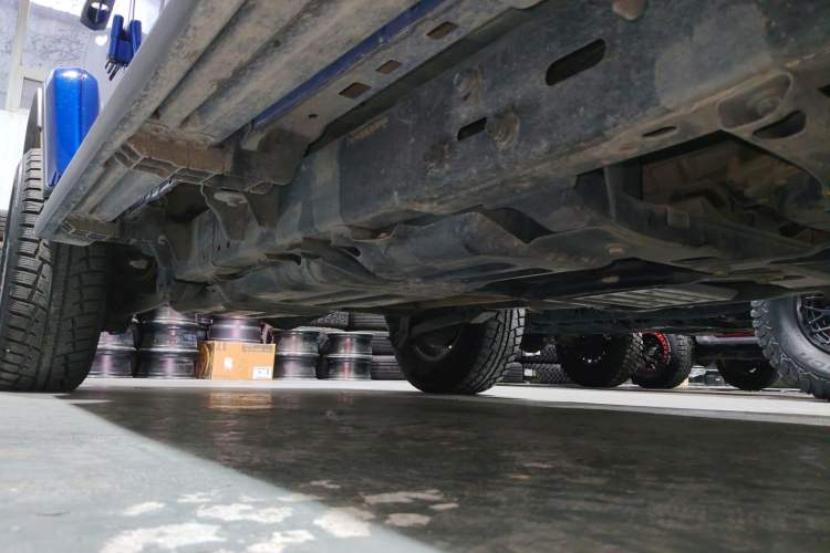 Used Jeep Wrangler 2018 2.0T Sahara Four-Door Edition Right Side Sill