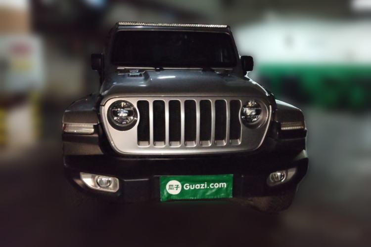 Used Jeep Wrangler 2018 2.0T Sahara Four-Door Edition Front