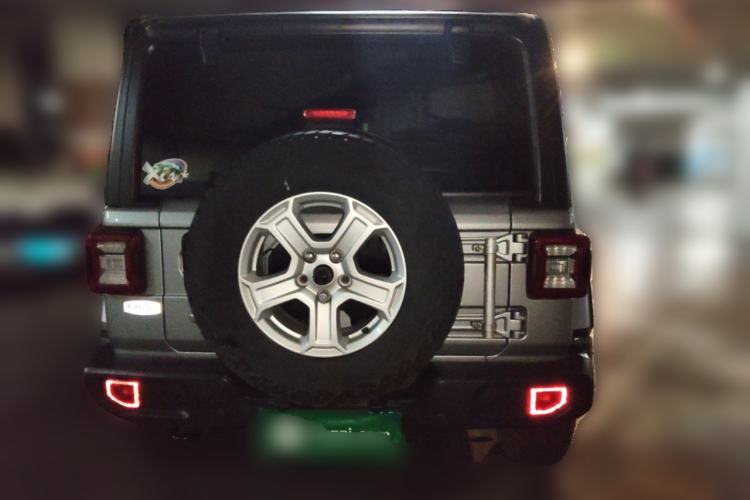 Used Jeep Wrangler 2018 2.0T Sahara Four-Door Edition Rear