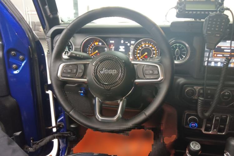 Used Jeep Wrangler 2018 2.0T Sahara Four-Door Edition Steering Wheel