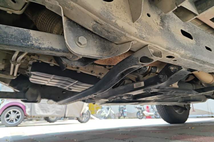 Used Jeep Wrangler 2018 2.0T Sahara Four-Door Edition Chassis Front Left