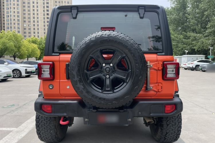 Used Jeep Wrangler 2018 2.0T Sahara Four-Door Edition Exterior 14