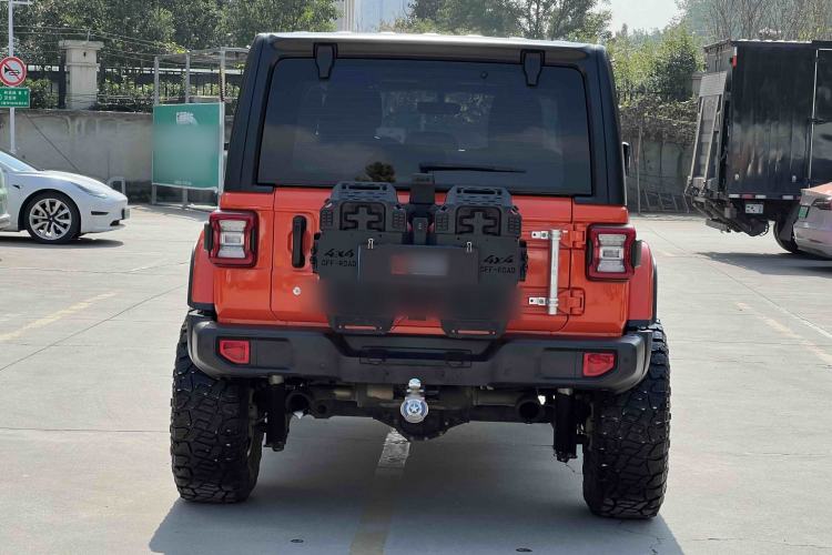 Used Jeep Wrangler 2018 2.0T Sahara Four-Door Edition Exterior 6