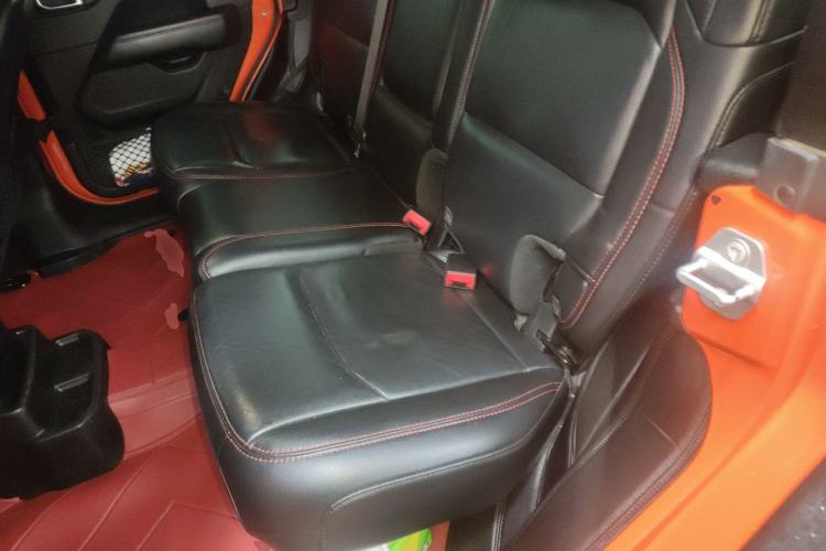 Used Jeep Wrangler 2018 2.0T Rubicon Four-Door Edition Left Rear Seat