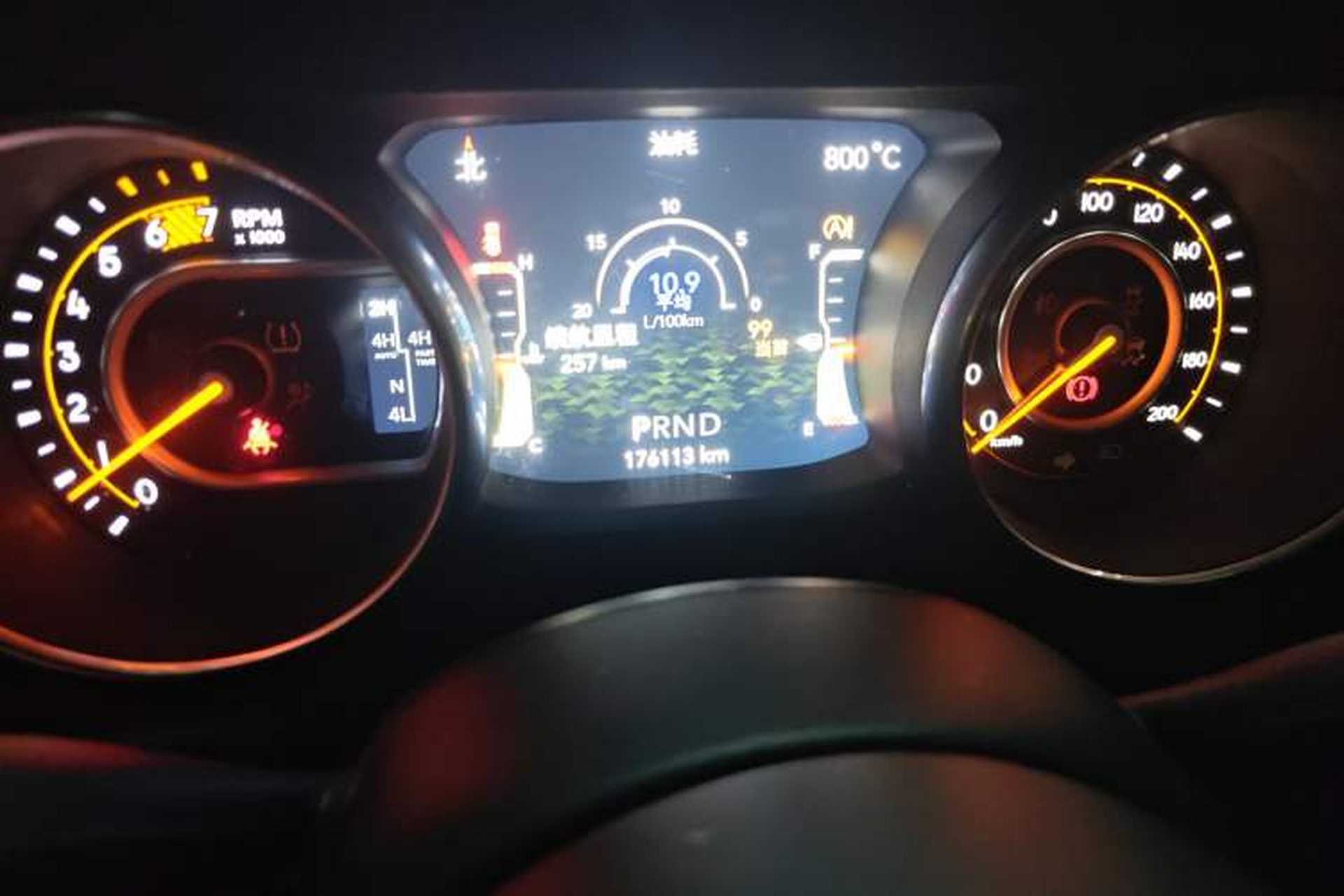 Used Jeep Wrangler 2018 2.0T Rubicon Four-Door Edition Odometer Close Up