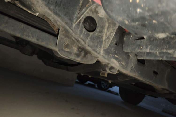 Used Jeep Wrangler 2018 2.0T Sahara Four-Door Edition Chassis Front Left