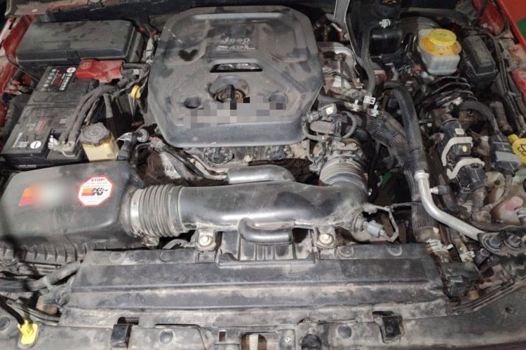 Used Jeep Wrangler 2018 2.0T Sahara Four-Door Edition Engine Bay