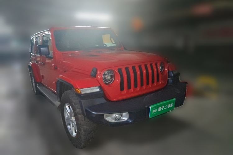 Used Jeep Wrangler 2018 2.0T Sahara Four-Door Edition Front Right 45 Deg