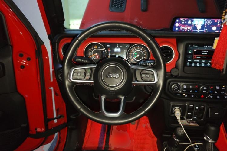 Used Jeep Wrangler 2018 2.0T Sahara Four-Door Edition Steering Wheel