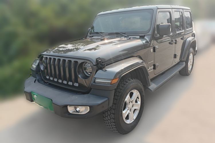 Used Jeep Wrangler 2018 2.0T Sahara Four-Door Edition Guazi used car, China used car export, Used car for sale, Used  cars, Cheapest cars for sale