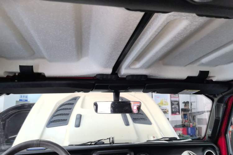 Used Jeep Wrangler 2018 2.0T Sahara Four-Door Edition Headliner