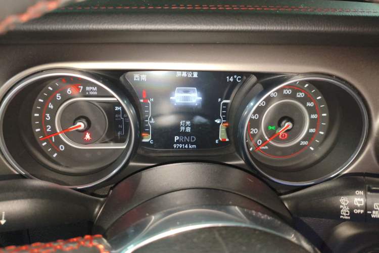 Used Jeep Wrangler 2018 2.0T Rubicon Four-Door Edition Instrument Cluster