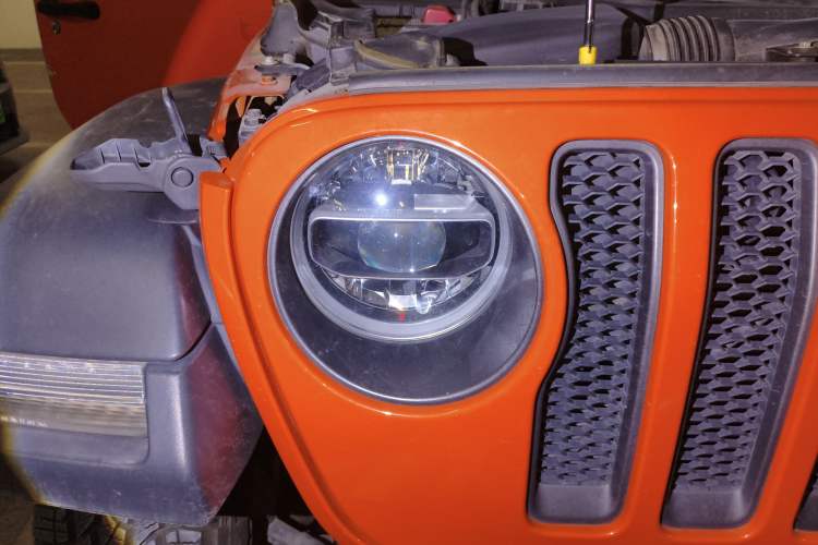 Used Jeep Wrangler 2018 2.0T Rubicon Four-Door Edition Right Front Headlight