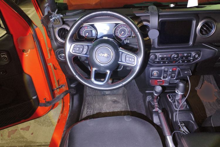 Used Jeep Wrangler 2018 2.0T Rubicon Four-Door Edition Steering Wheel